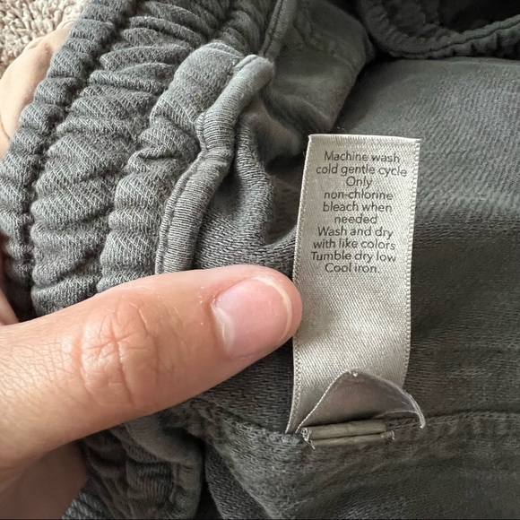 Athleta Farallon joggers - Picture 12 of 13